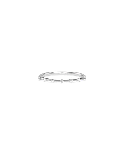 5 Stone Graduating Station Diamond Band Ring | Perfect Everyday Jewelry