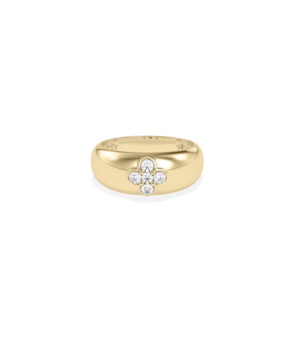 Diamond Band Ring: Cluster Clover Dome